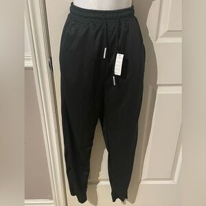 Bundled Chase Gray and black track pants Design Jeans